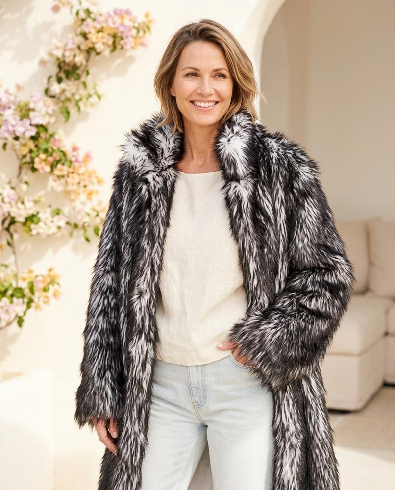 Marvis Mode - Lelom | Langer Pelziger Mantel Damen
