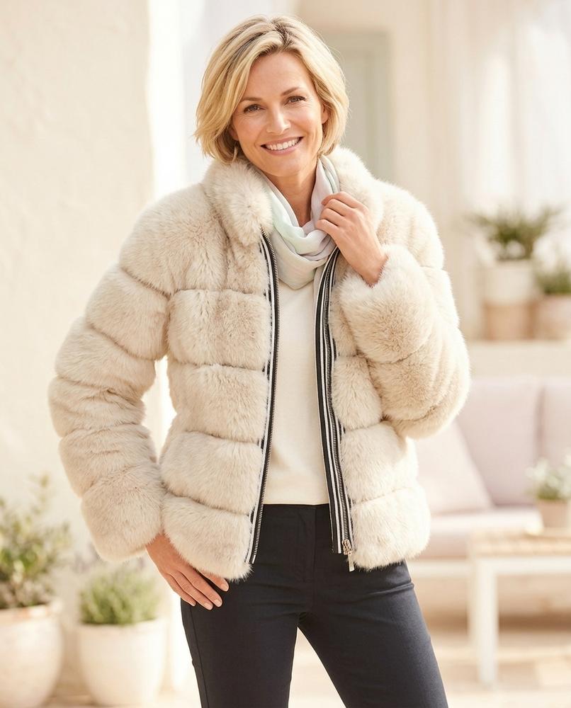 Marvis Mode - Magar | Pelzige Gesteppte Jacke Damen