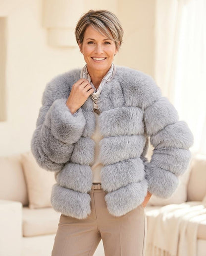 Marvis Mode - Magar | Pelzige Gesteppte Jacke Damen
