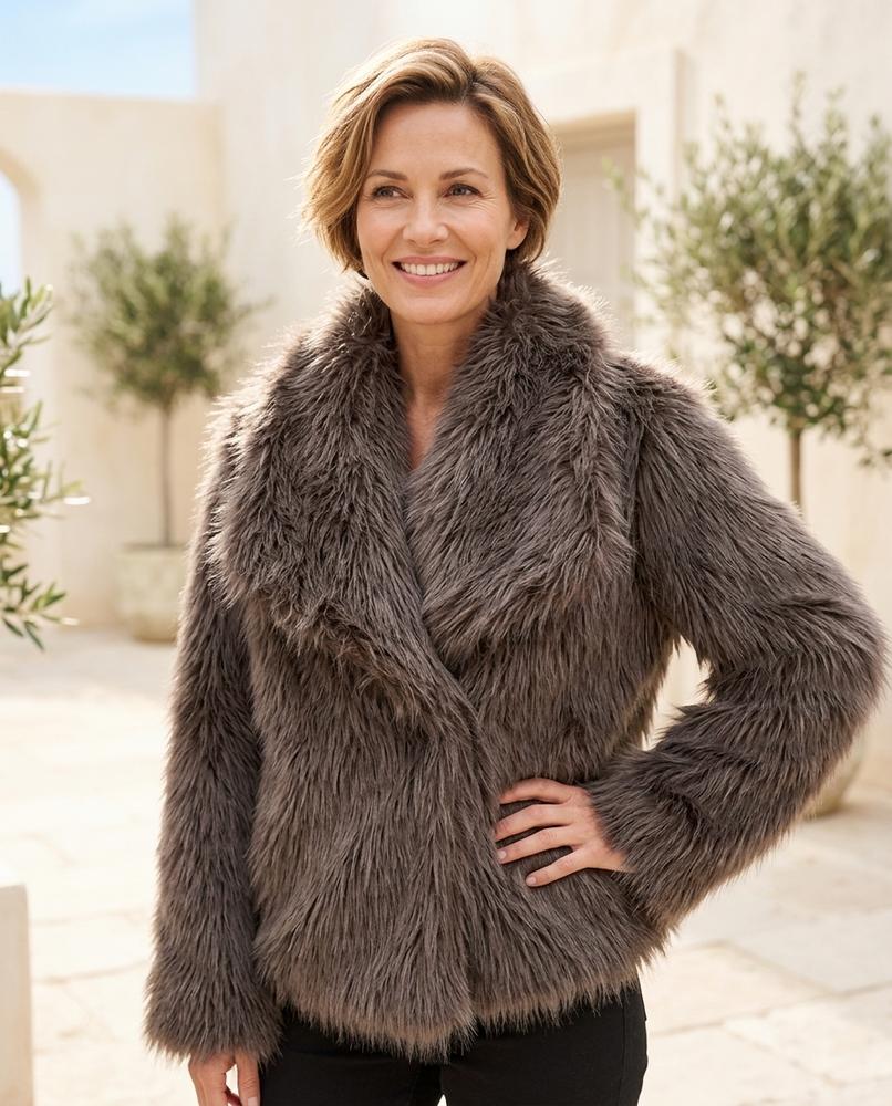 Marvis Mode - Vagut | Fellige Kurze Jacke Damen